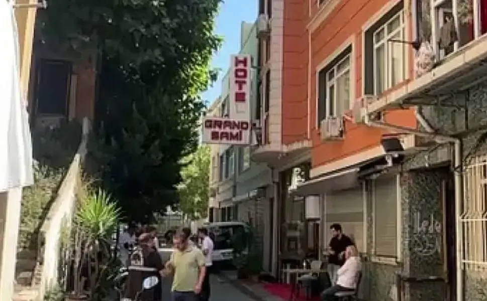 İstanbul’da ölen Hollandalı kardeşlerin ölüm nedeni böcek ilacı çıktı