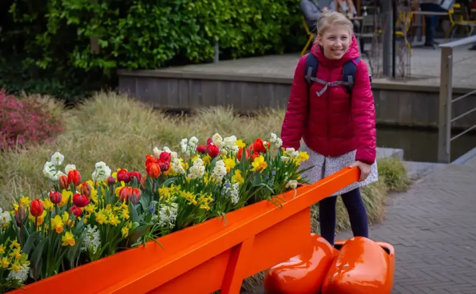 Hollanda’nın en büyük lale bahçesi Keukenhof