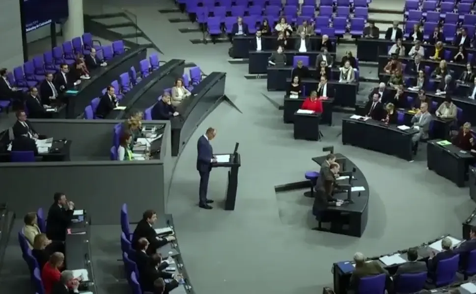 Almanya Suriyelilere 8 bin euroluk geri dönüş desteği vermek istiyor