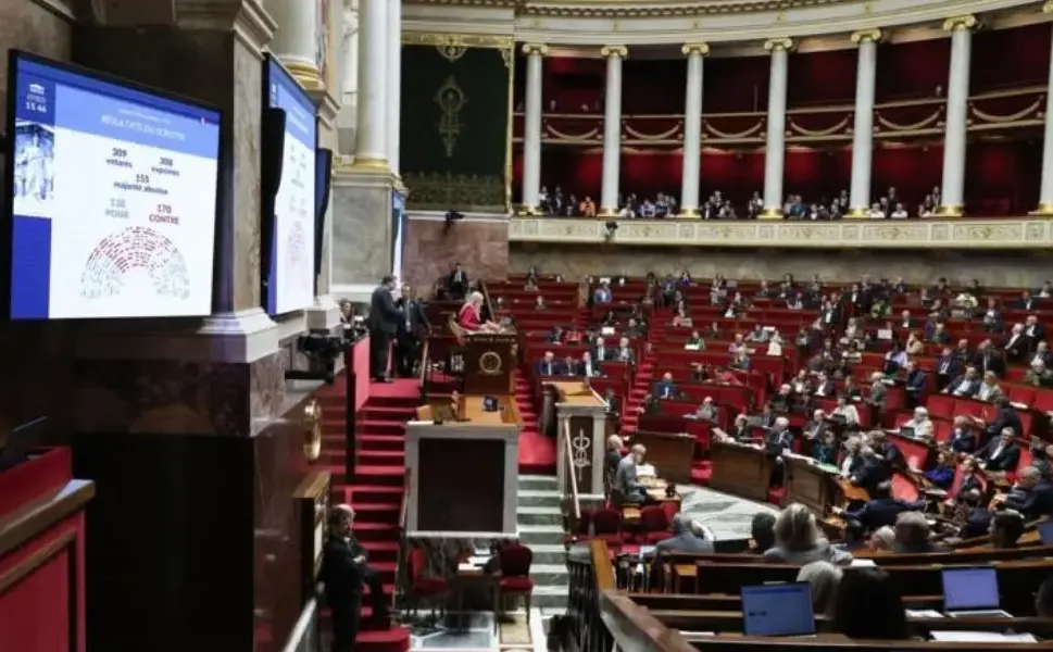 Fransa’da işsizlik maaşı süresi 15 aya indirildi