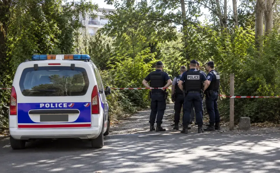 Fransa’da 12 yaşındaki çocuk havluyla boğulmuş halde bulundu