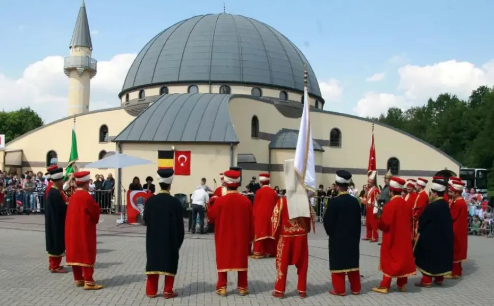 Belçika'da her 3 kişiden 1'i yabancı kökenli: Türkler en büyük topluluklar arasında