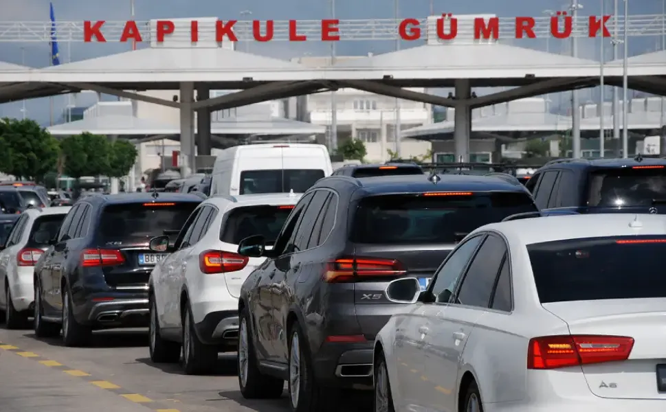 Gurbetçilere gümrük uyarısı: Asılsız paylaşımlara itibar etmeyin