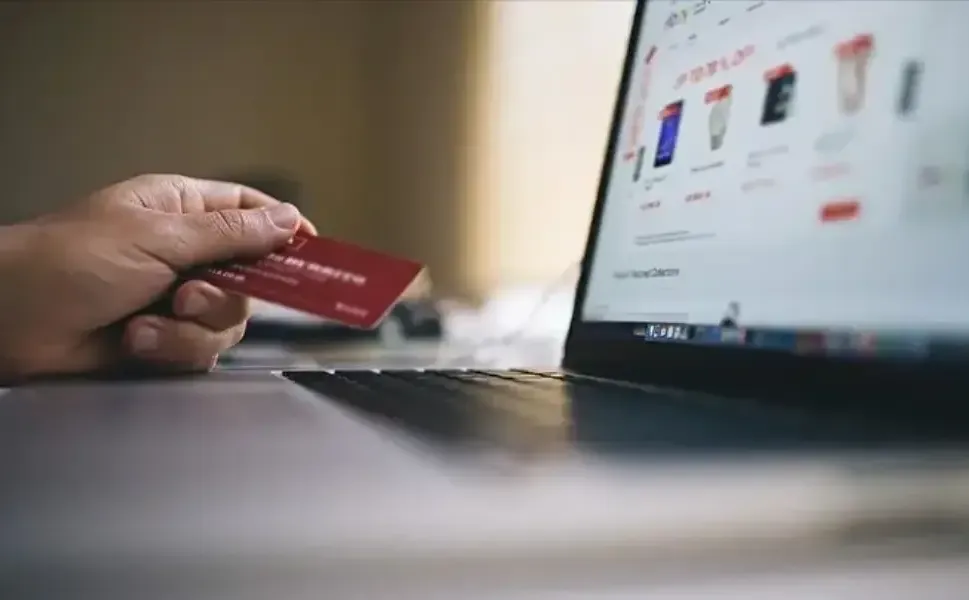 Avrupa'da Temmuz'dan itibaren Temu ve Shein siparişlerine ek ücret geliyor