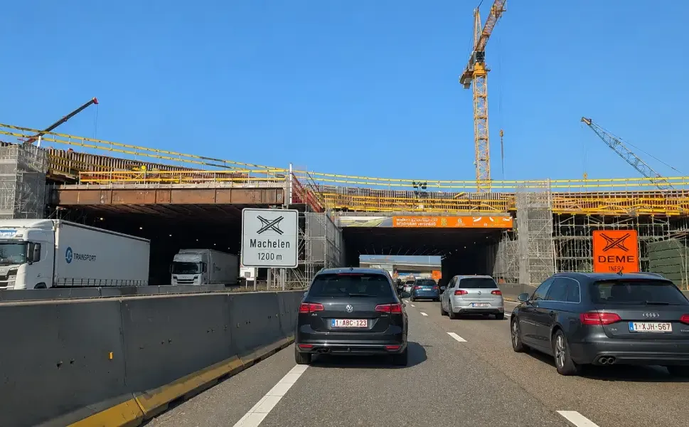 Brüksel Havalimanı'na gidecekler dikkat: Bağlantı yolları ve trafik güzergâhı değişiyor