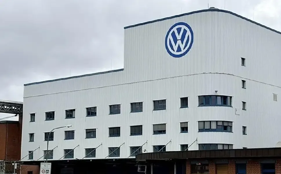 Volkswagen 50 bin kişiyi daha işten çıkartıyor