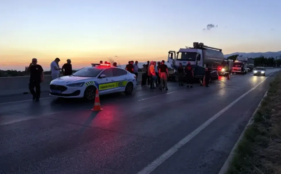 Gurbetçi çift Türkiye’de trafik kazasında hayatını kaybetti