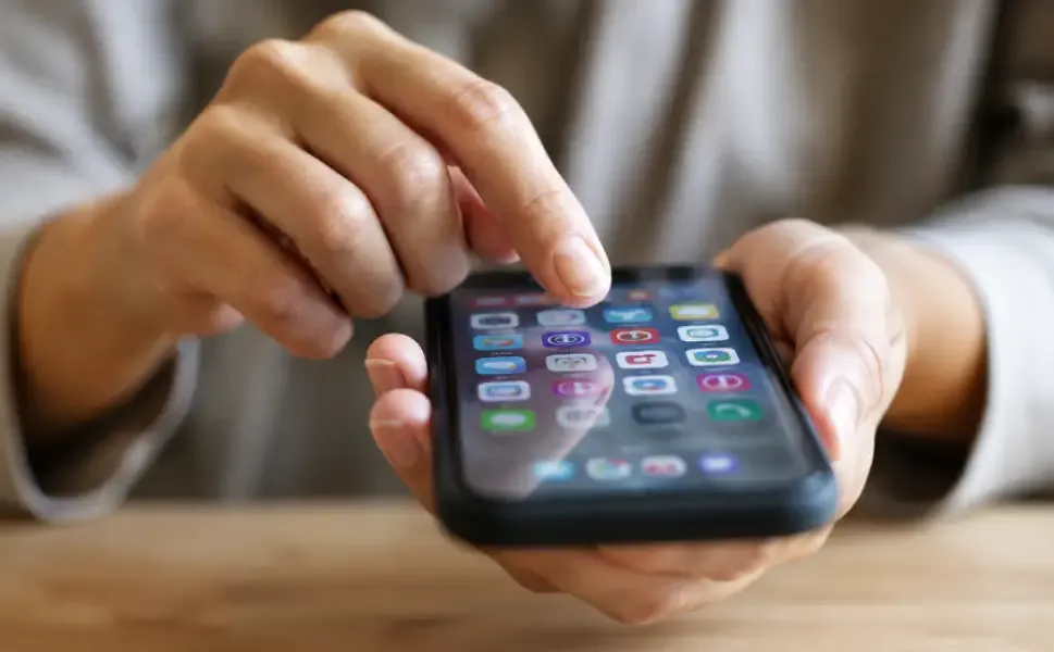 Telefonunuzdaki bu 7 uygulama bilgilerinizi topluyor