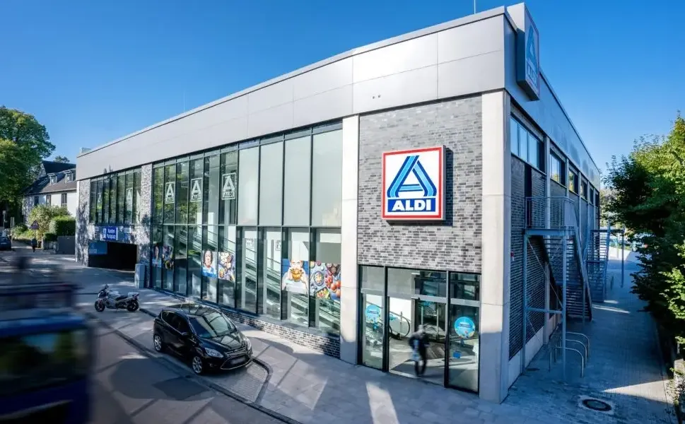 Almanya’da Aldi’de satılan hindi şnitzeller plastik parça riski nedeniyle geri çağrıldı