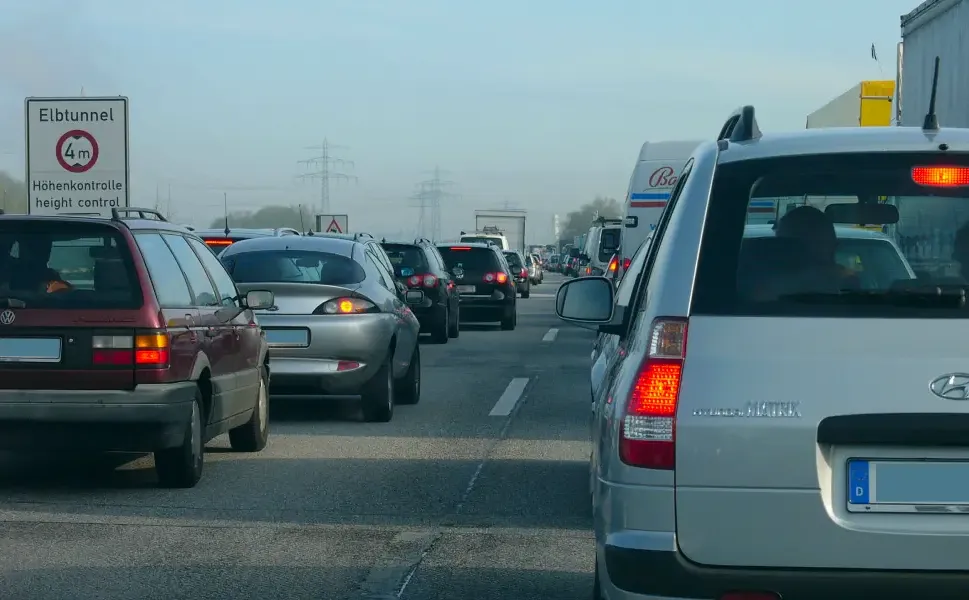 Almanya’da Elbe Tüneli ile A7’nin bir bölümü 55 saat trafiğe kapatılacak