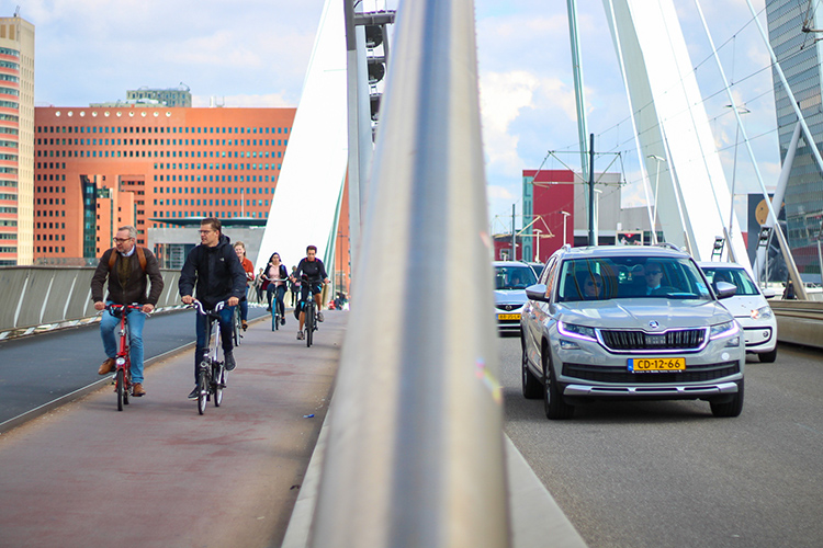 Hollanda’da kişi başına düşen bisiklet sayısı dünya ortalamasının üstünde