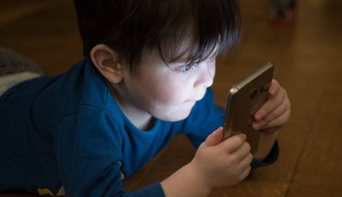 Hollanda'da 0-6 yaş grubundaki çocuklarda ekran bağımlılığı artıyor!