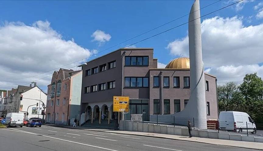 Almanya'da DİTİB Schwelm Mescid-i Aksa Camisi ibadete açıldı