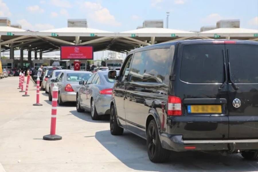 Türkiye’de yabancı plakalı araçlar için yeni sistem devreye girdi