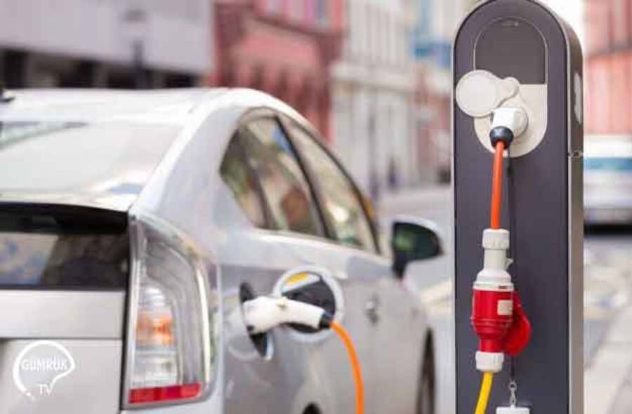 Hollanda’da ikinci el elektrikli araç almak isteyenlere devlet desteği verilecek