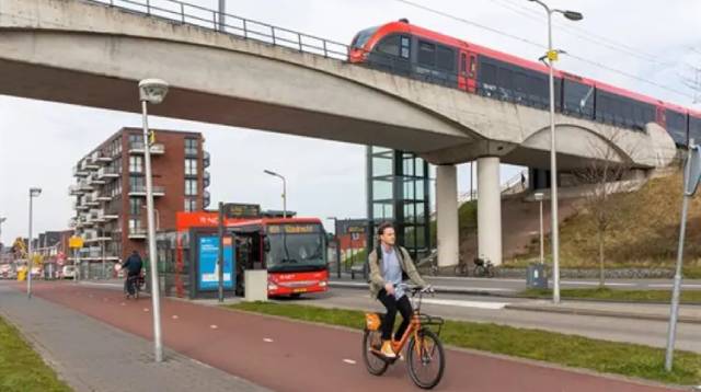 Metro Otobüs Zuid Holland