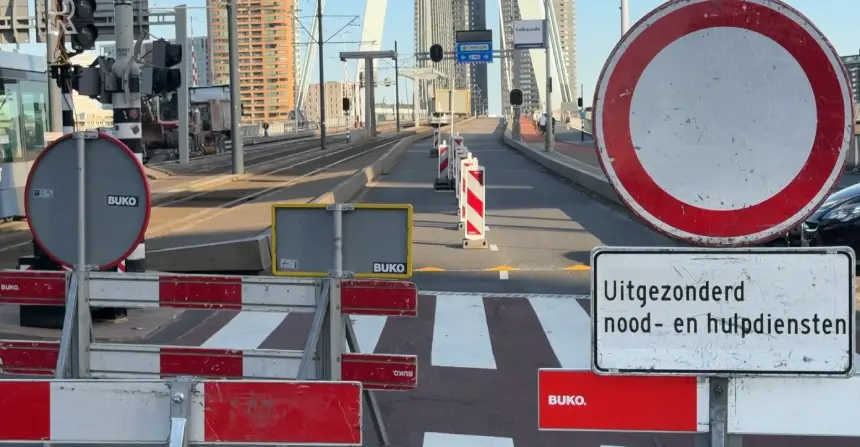 Erasmusbrug Tadilat