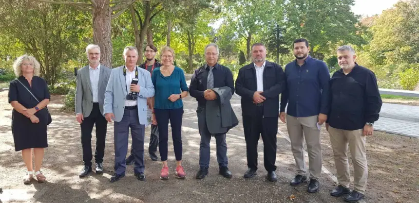 Almanya Müslüman Mezarlığı 02
