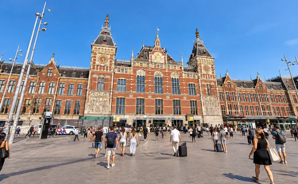 Avrupa'nın en iyi tren istasyonları açıklandı: Amsterdam üçüncü sıraya yükseldi
